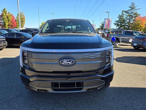 2025 Ford F-150 Lightning LARIAT