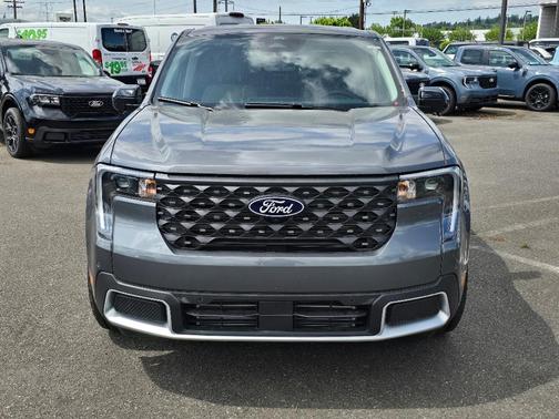 Carbonized Gray Metallic 2026 Ford Maverick Lariat
