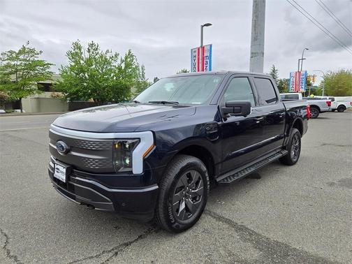 2023 Ford F-150 Lightning XLT