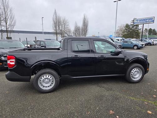 2025 Ford Maverick XL