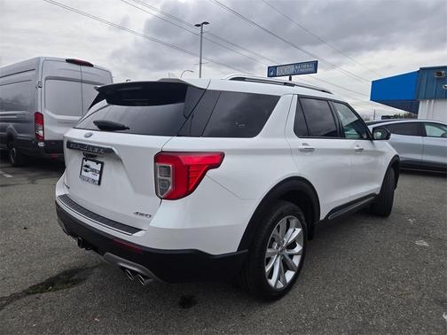 2022 Ford Explorer Platinum