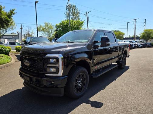 2025 Ford F-350 Lariat Super Duty