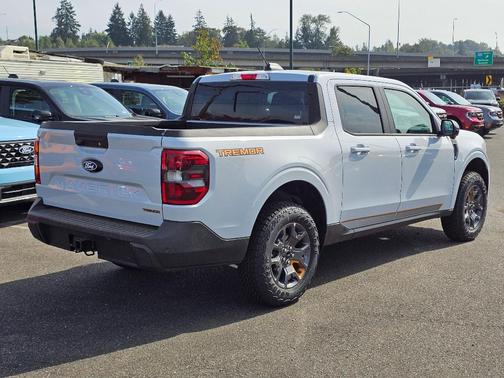 Space White Metallic 2026 Ford Maverick Tremor