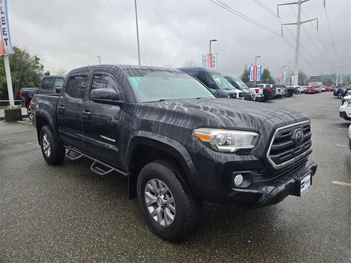 2018 Toyota Tacoma 5FT BED