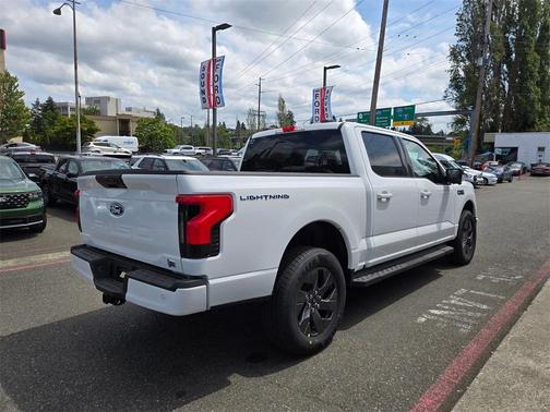 2025 Ford F-150 Lightning Flash