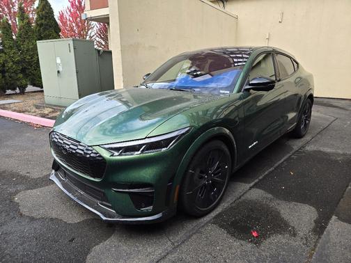 2025 Ford Mustang Mach-E GT