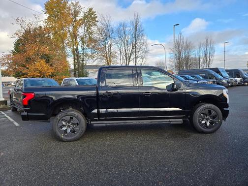 Agate Black Metallic 2025 Ford F-150 Lightning Flash