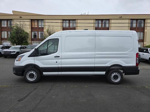 Oxford White 2026 Ford Transit-150 Base