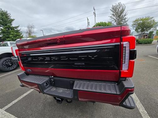 2025 Ford F-350 Platinum
