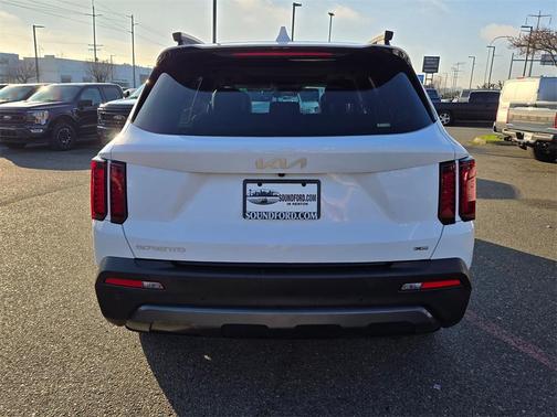 2023 Kia Sorento X-Line S