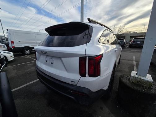 2023 Kia Sorento X-Line S