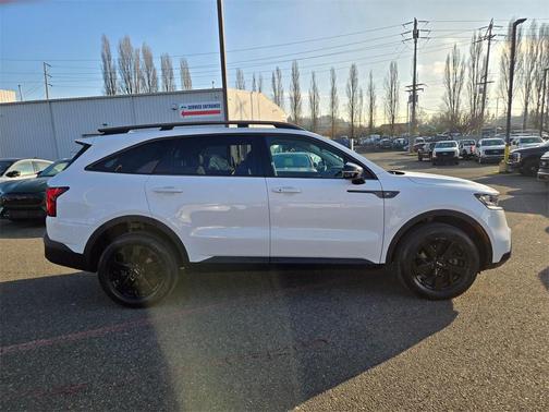 2023 Kia Sorento X-Line S