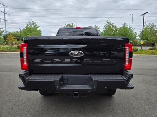 2025 Ford F-350 Lariat Super Duty