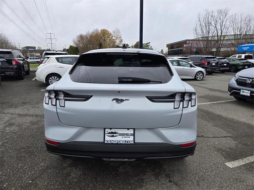 2023 Ford Mustang Mach-E Select