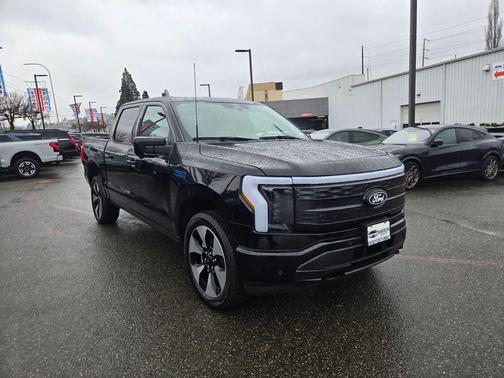 2025 Ford F-150 Lightning Platinum