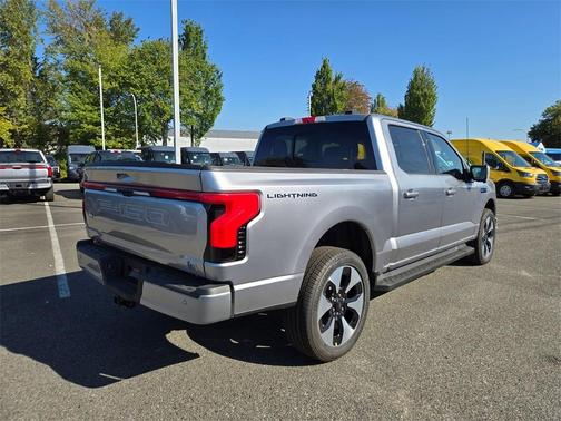 2025 Ford F-150 Lightning Platinum