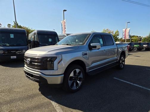 2025 Ford F-150 Lightning Platinum