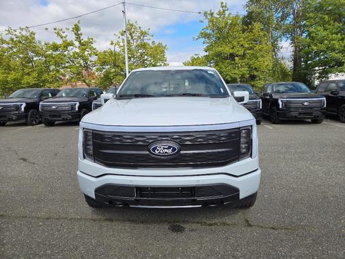 Space White Metallic 2025 Ford F-150 Lightning Platinum