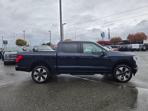 2025 Ford F-150 Lightning Platinum