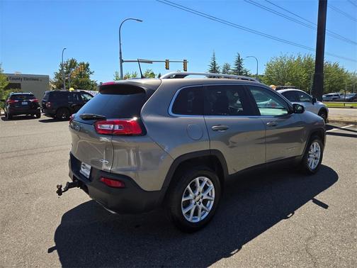 2018 Jeep Cherokee Latitude Plus
