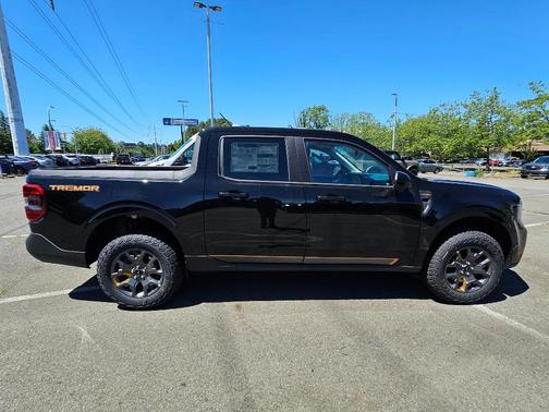 Shadow Black 2026 Ford Maverick Tremor