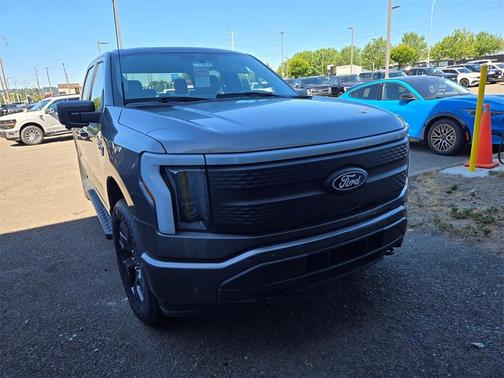 2025 Ford F-150 Lightning Flash