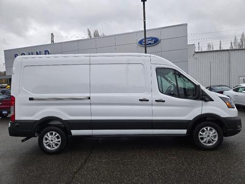 2025 Ford Transit-250 148 WB Medium Roof Cargo