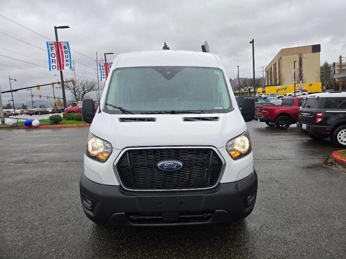 2025 Ford Transit-250 148 WB Medium Roof Cargo