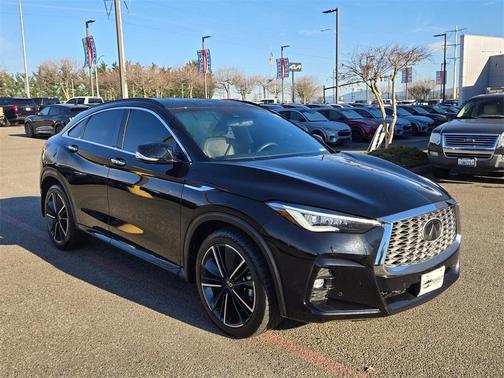 2022 INFINITI QX55 ESSENTIAL