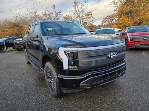 Agate Black Metallic 2025 Ford F-150 Lightning Flash