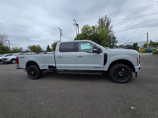 2025 Ford F-350 Lariat Super Duty