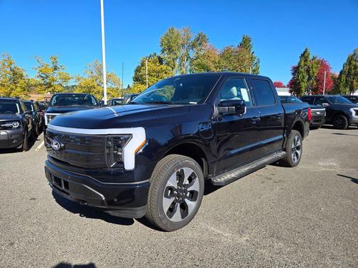2025 Ford F-150 Lightning Platinum