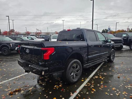 2025 Ford F-150 Lightning Flash