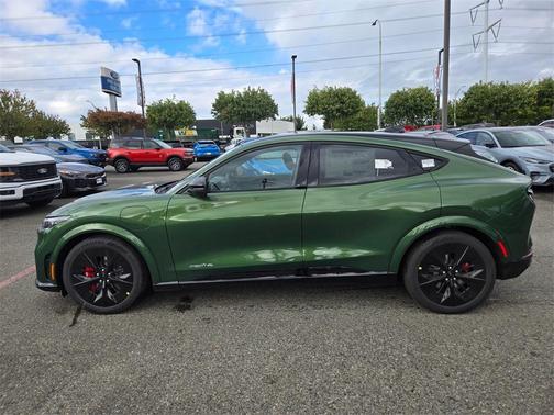 2025 Ford Mustang Mach-E GT