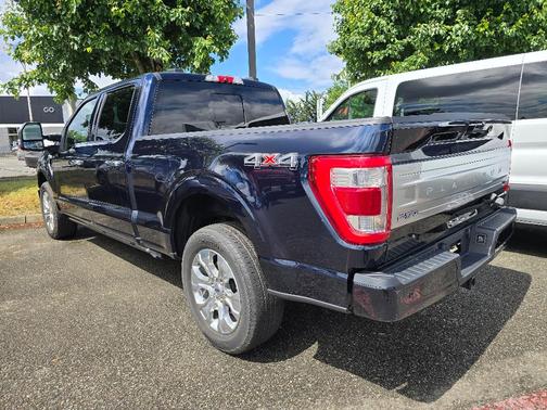 Blue 2022 Ford F-150 Platinum