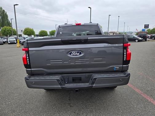 2025 Ford F-150 Lightning XLT