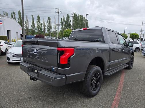 2025 Ford F-150 Lightning XLT