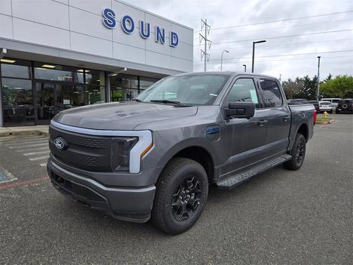 2025 Ford F-150 Lightning XLT