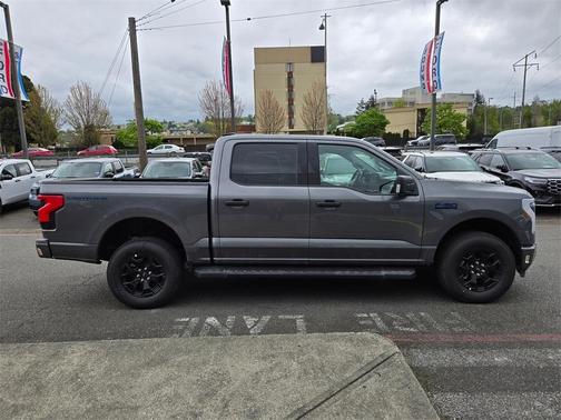 2025 Ford F-150 Lightning XLT