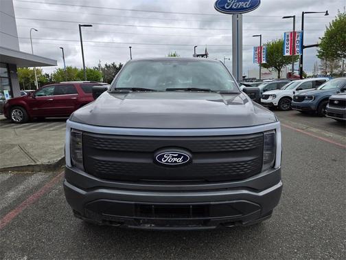 2025 Ford F-150 Lightning XLT