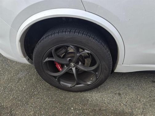 2018 Alfa Romeo Stelvio Quadrifoglio