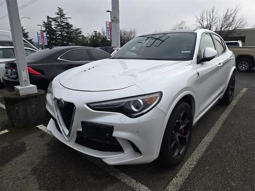 2018 Alfa Romeo Stelvio Quadrifoglio