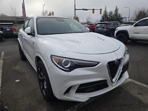 2018 Alfa Romeo Stelvio Quadrifoglio