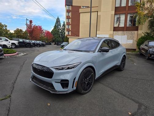 2025 Ford Mustang Mach-E GT