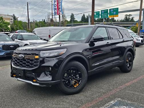Agate Black Metallic 2026 Ford Explorer Tremor