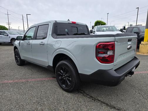 Azure Gray Metallic 2024 Ford Maverick Lariat