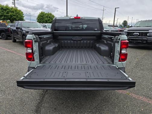 Azure Gray Metallic 2024 Ford Maverick Lariat