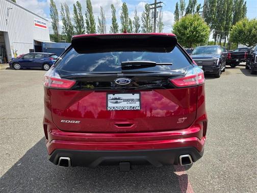 2019 Ford Edge ST