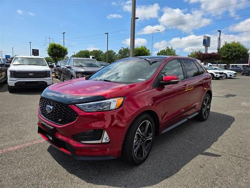 2019 Ford Edge ST