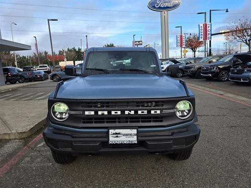 2025 Ford Bronco Base